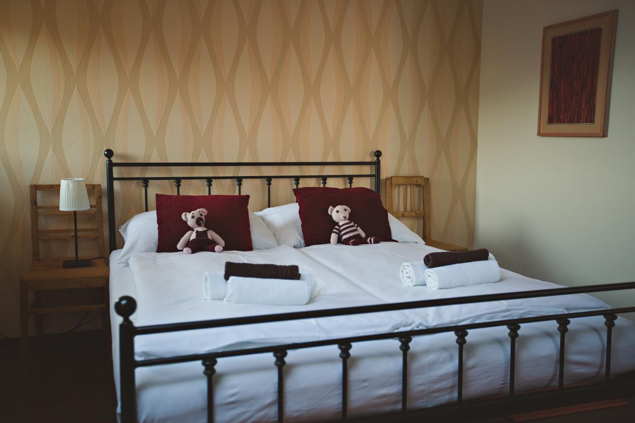Statek Ceska Lipa Myslovice Hotel Клатови Екстериор снимка